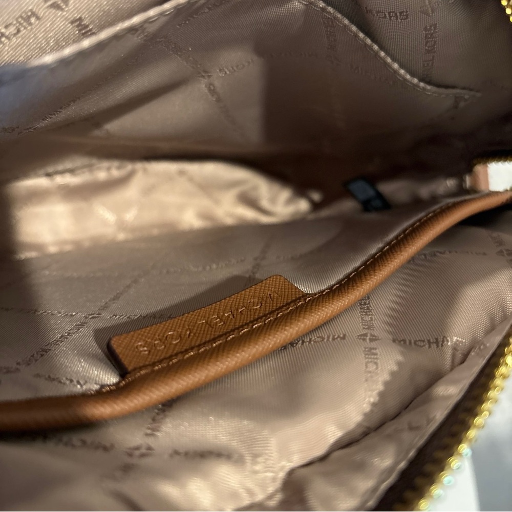 Michael Kors Brown East West Large Monogram Crossbody with Gold Hardware NWT - Picture 9 of 10
